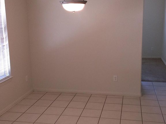 3rd image of 5901 Swords Dr