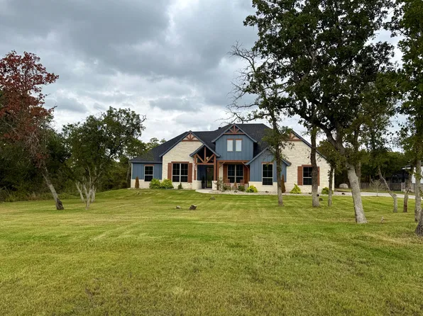 2045 Glenhollow Dr, Weatherford, TX 76088