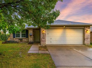 1408 Cherokee Rose Ln, Burleson, TX 76028