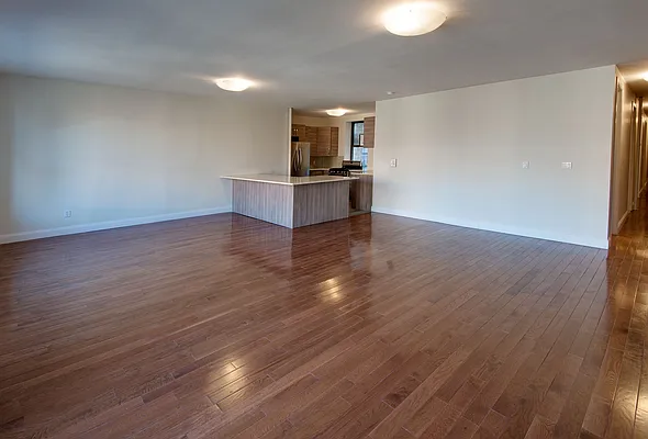 Rented by Julianna Realty Corp | media 33