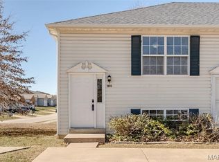 1017 Arlington Ct, Warrenton, MO 63383