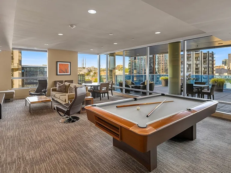 billiards room
