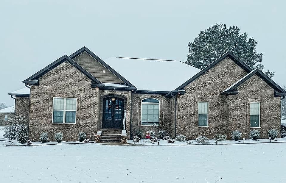 1st image of 426 Woodfern Dr