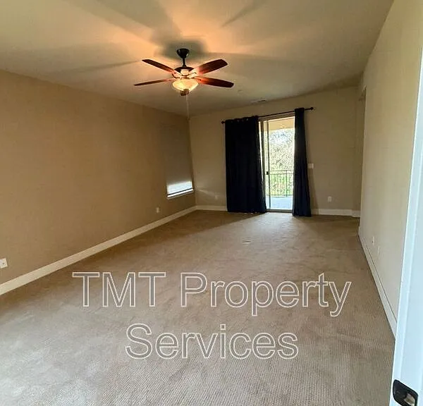 2839 Sevilla Ln — Photo 14