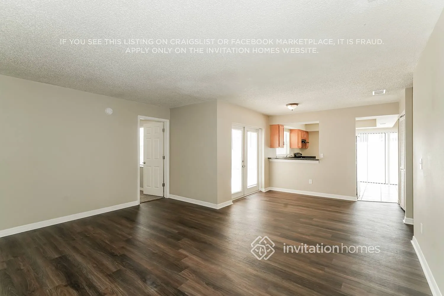 10536 Chadbourne Dr Tampa, FL 33624 — Photo 4