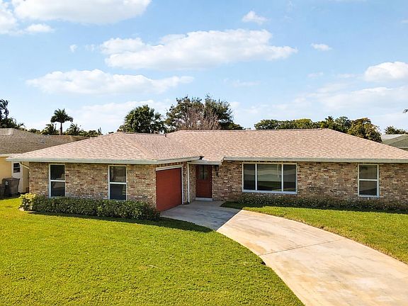 2nd image of 907 Prairie Road