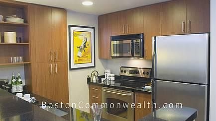 2nd image of 180 Brookline #2-2BB