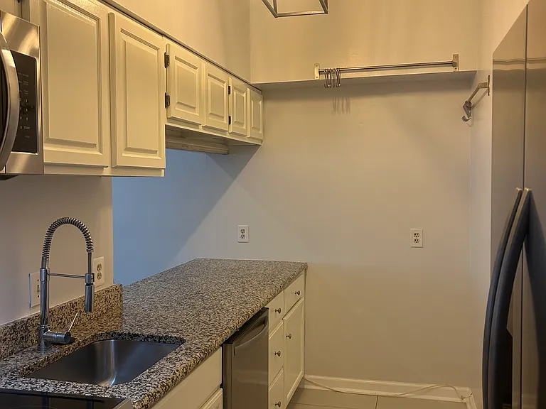 1416 S St NW #1 — Photo 6