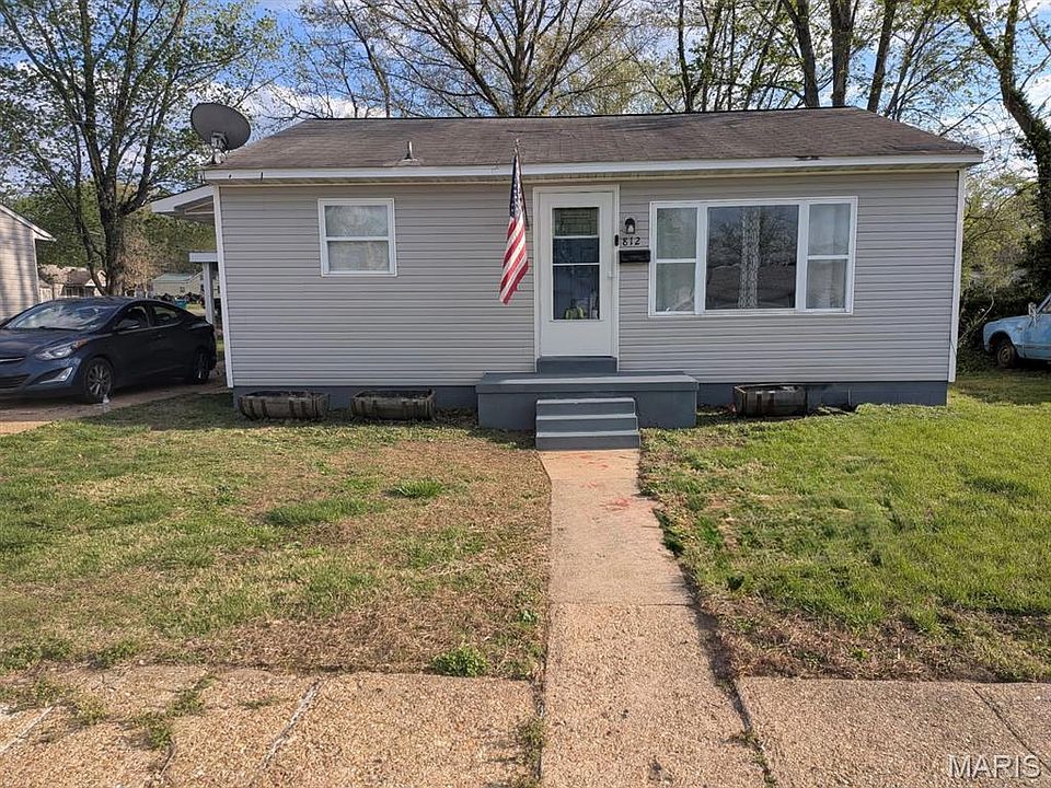 1st image of 812 Raymond St
