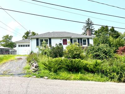 32 Aitken Avenue, Hudson, NY, 12534