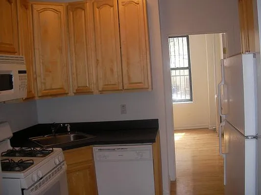 Rented by Lifestyle Realty | media 31