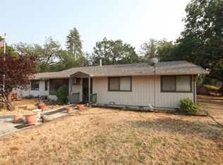 345 Hidden Acres Dr, Merlin, OR 97532