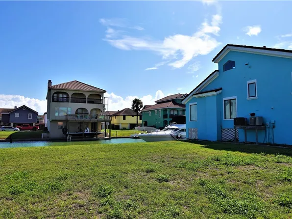 717 Imperial Hbr, Corpus Christi, TX 78402