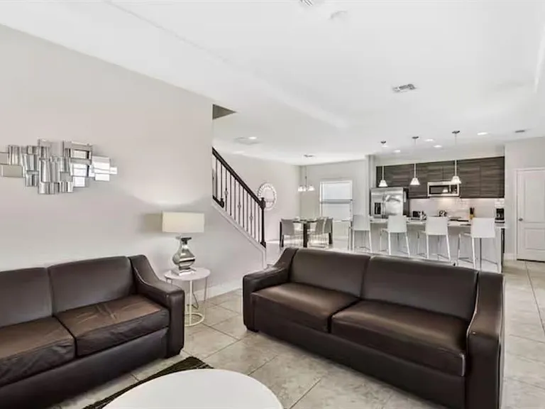 167 Claffey Ct — Photo 3