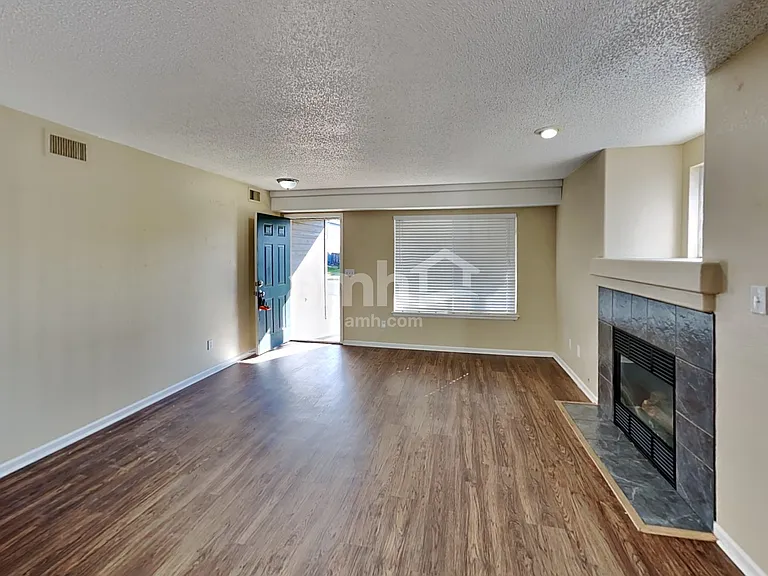 4094 Malta St — Photo 8