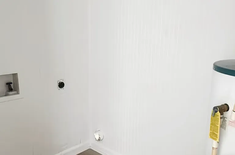 55 E Cork St #B — Photo 5