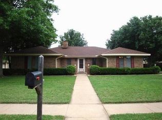 1902 Granada Dr, Wichita Falls, TX 76308