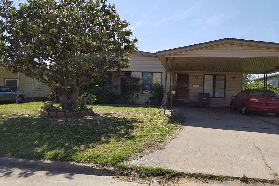 1st image of 2904 NW 21st St
