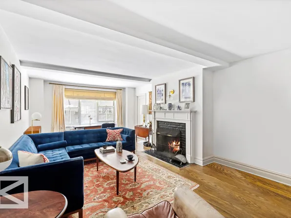 414 East 52nd Street 2A image 2 of 15