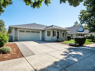 640 Valley Oak Blvd, Central Pt, OR 97502