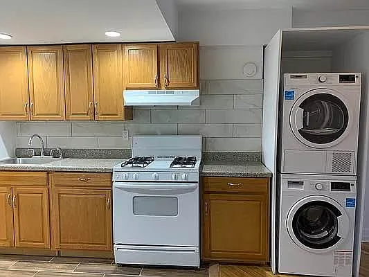 Rented by Jason A Moore, LREB | media 10