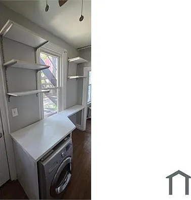 526 Hobart Pl NW — Photo 3