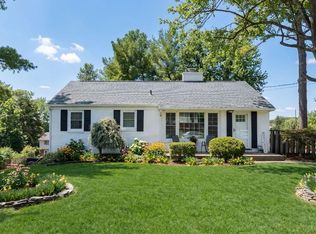 85 Sharon St, Harrisonburg, VA 22801