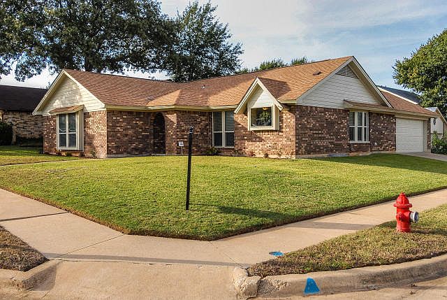 Beautiful Corner Lot