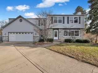 7229 Main St, Downers Grove, IL 60516