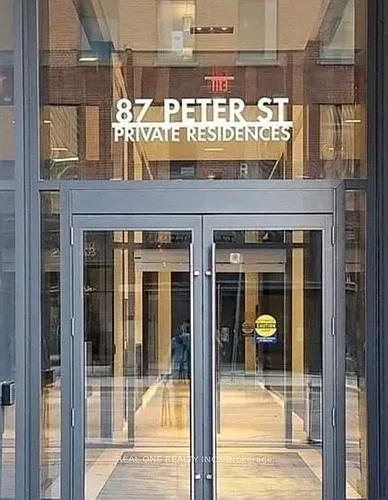 87 Peter St #1711 Photo 1