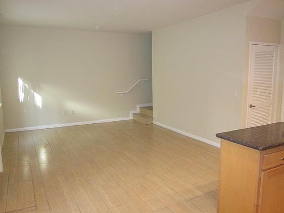 3rd image of 8251 Blackburn Ave APT 7