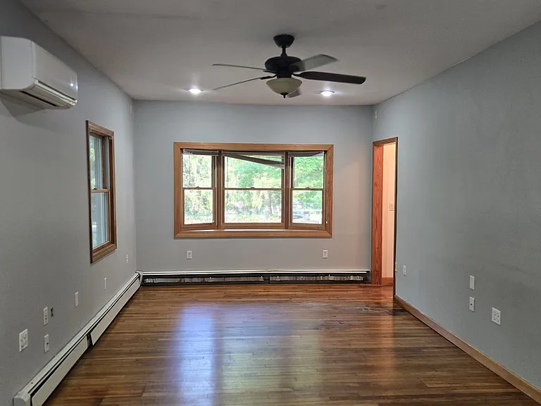 145 Liberty St — Photo 5