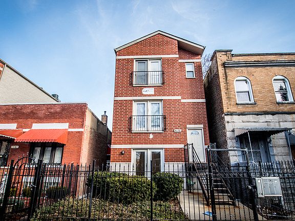 2nd image of 3038 W Flournoy St #1