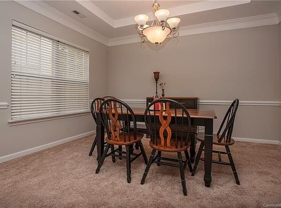 5th image of 7317 Daerwood Pl