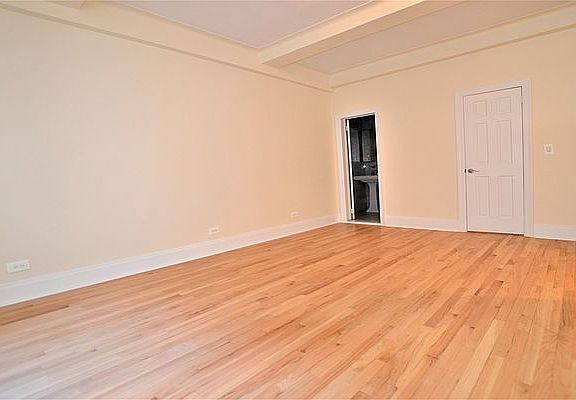 3rd image of 166 2nd Ave APT 7H