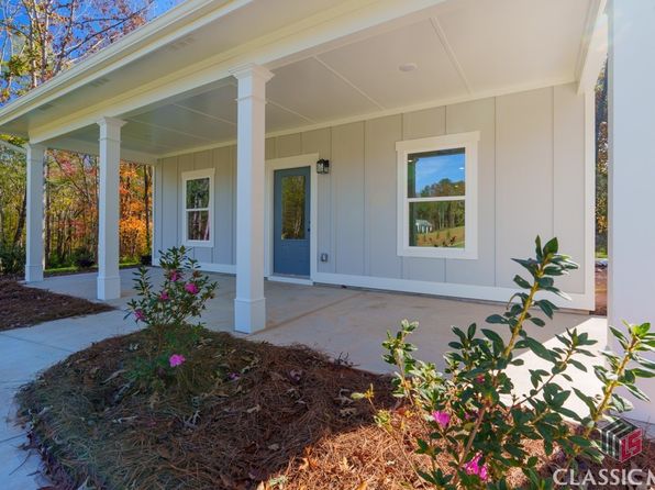 600 Victoria Ct, Elberton, GA 30635