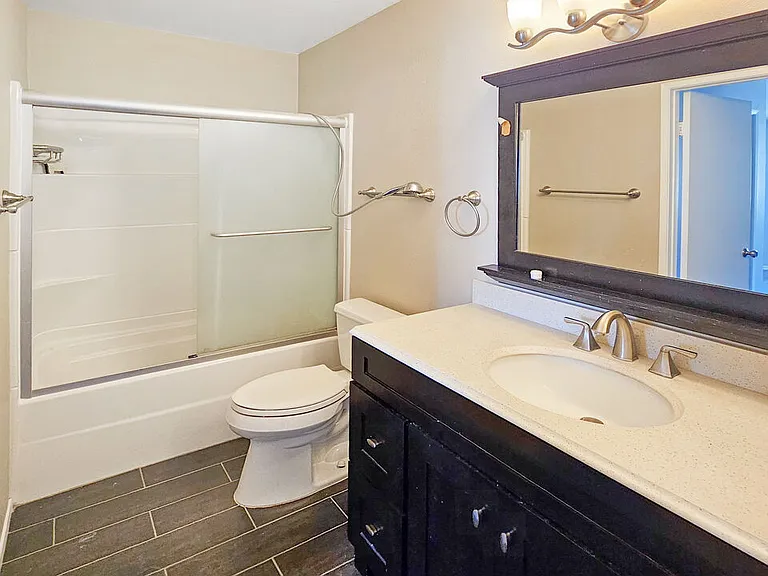 9928 Sepulveda Blvd #5 — Photo 13