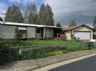 385 Taylor Ave, Talent, OR 97540