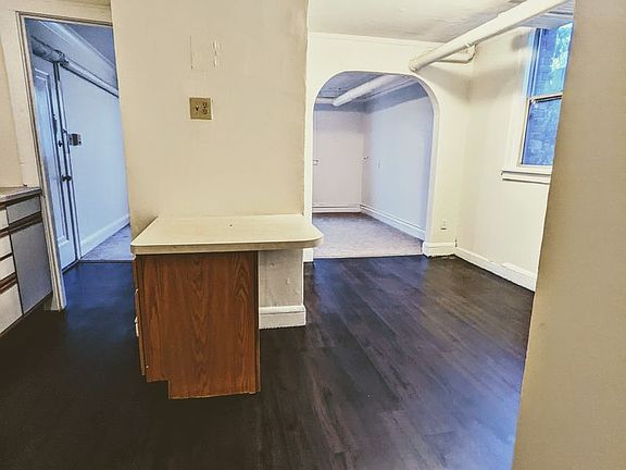 2nd image of 1664 Randolph Ave APT J