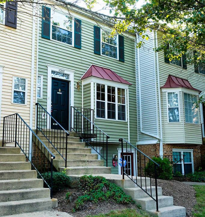 1st image of 16266 Taconic Cir #106D