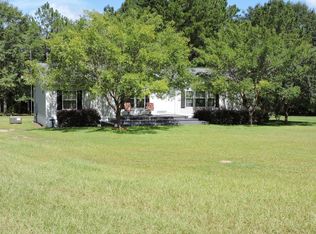 3571 King Rd, Caryville, FL 32427