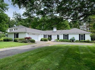 112 W Fairway Dr, Hamilton, OH 45013