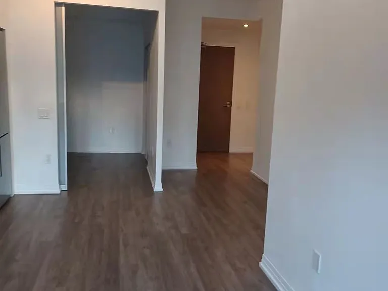 251 Jarvis St #928 — Photo 12