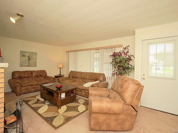 5th image of 3283 Evergreen Dr