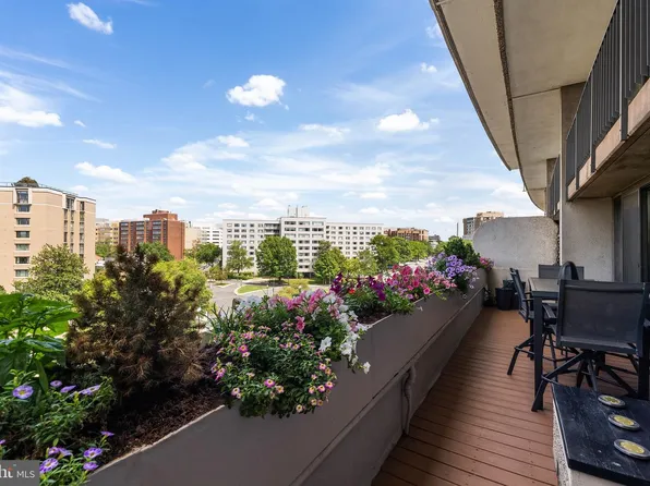 2510 Virginia Ave NW #710, Washington, DC 20037