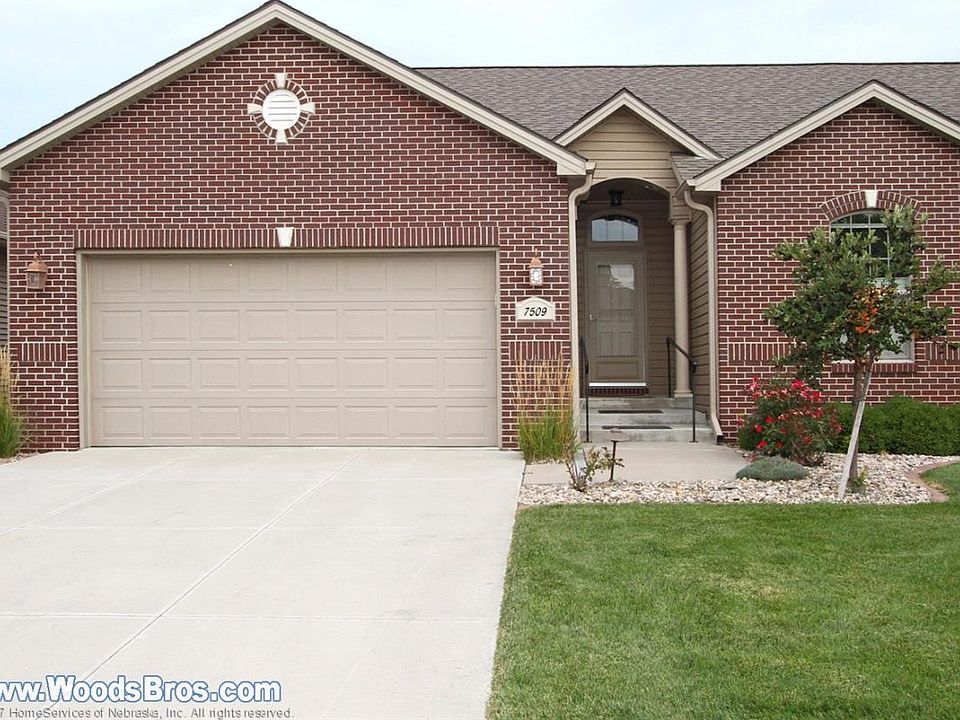 1st image of 7509 Kentwell Ln