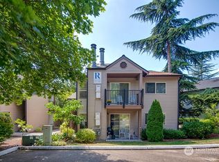 9805 Avondale Rd NE APT R250, Redmond, WA 98052