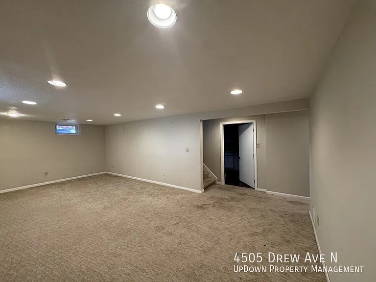 4505 Drew Ave N — Photo 17