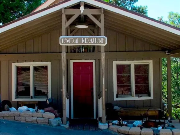1604 Krause Ln, Lake Arrowhead, CA 92352