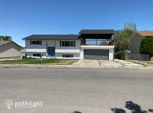 663 Valley View Dr, Tooele, UT 84074